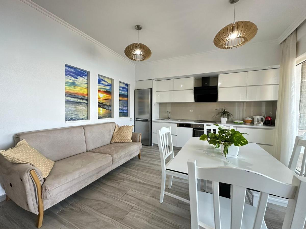 Home Aquamarine & Residence Vlore Exterior photo